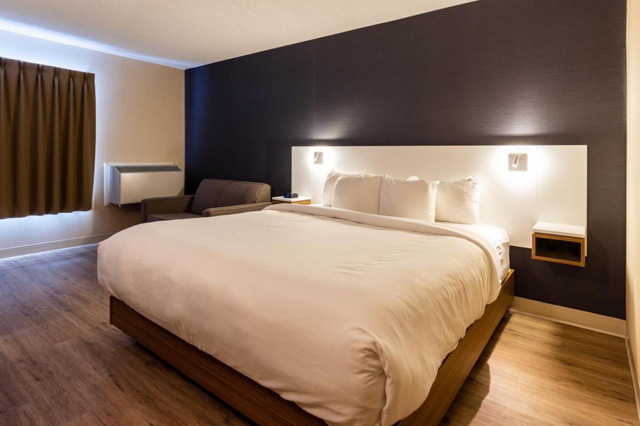 Comfort Inn Rouyn Bagian luar foto