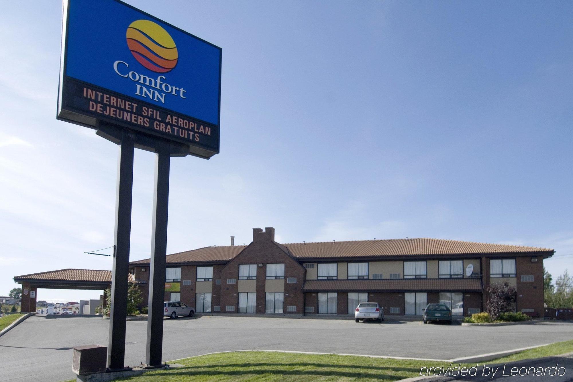 Comfort Inn Rouyn Bagian luar foto