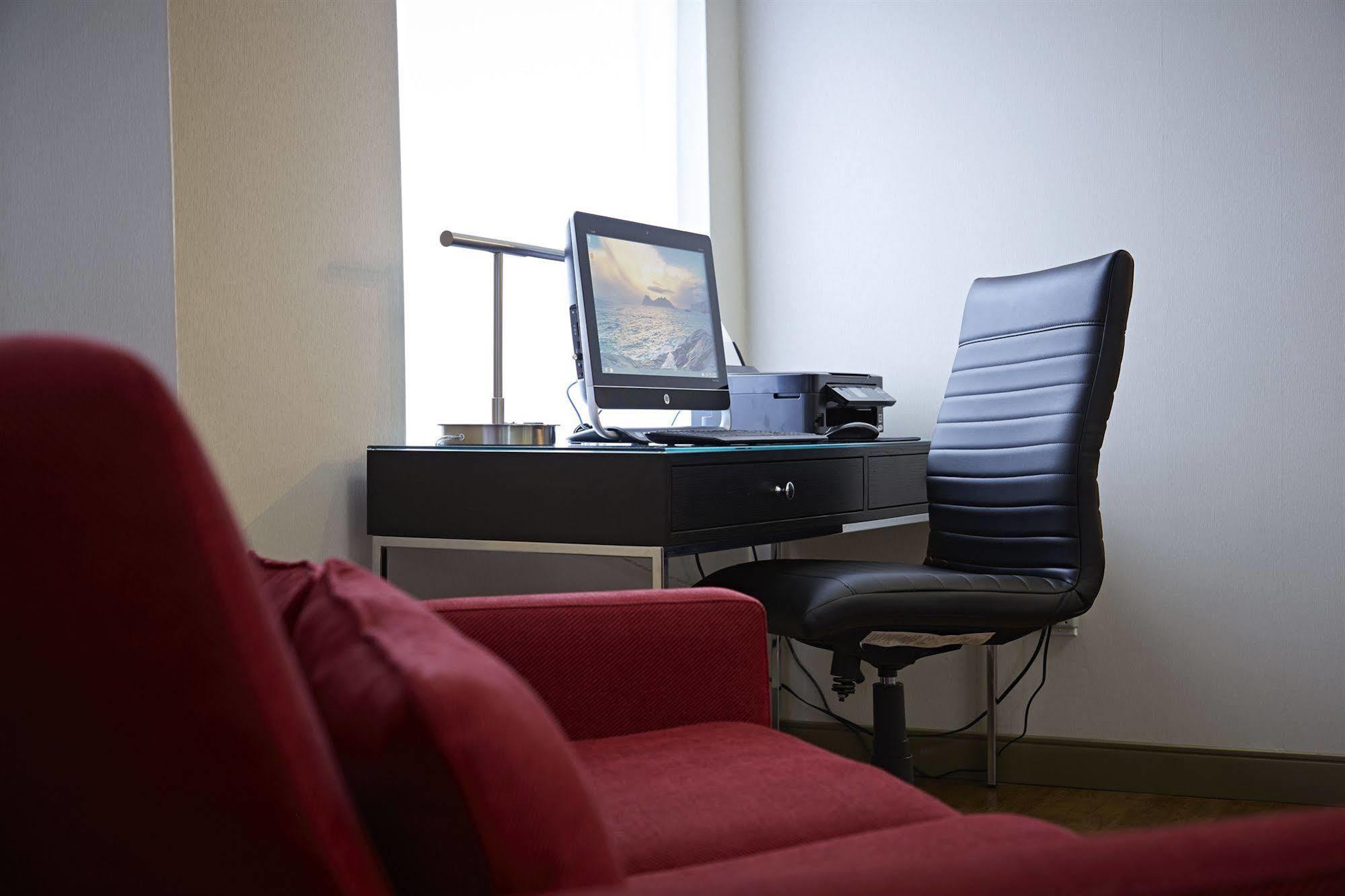 Comfort Inn Rouyn Bagian luar foto